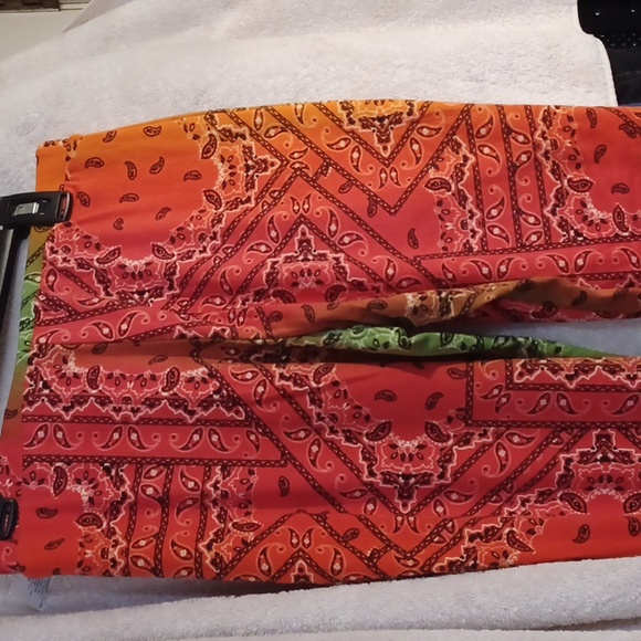 New bandana print leggings - Picture 4 of 8